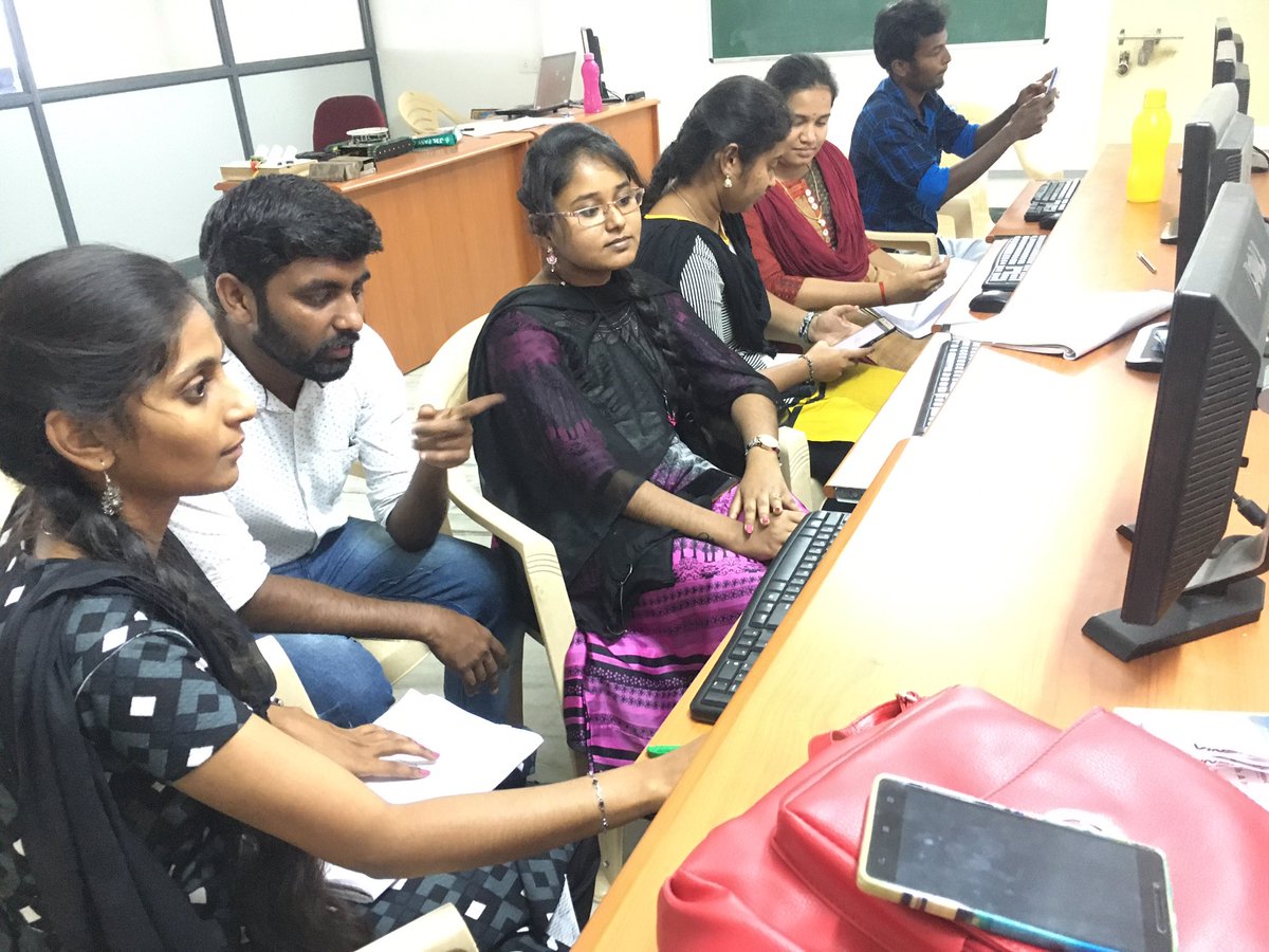 pack_wisdom's tweet photo. Android Dev 2K19 successfully completed.
Thanks to SSM college Principal, Dr. Saravana kumar & Dinesh (Marketing Department)
https://t.co/XDwaJpD1Iq
#androiddev #engineeringdesign #ucfer #wisdompack #ssm #principal #college #digitalmarketing
@pack_wisdom @Android @ucfercbe https://t.co/S146Gz4Nq5