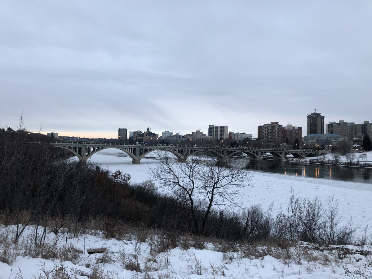 greystone75's tweet photo. Beautiful winter morning for a run in Saskatoon, run one of my favourite trails in Saskatoon, great city to run in. Feels good to remain active while undergoing chemo therapy. #beatcancer #everydayisagift #runningisagift #runsaskatoon https://t.co/vBSI9Ad4xp