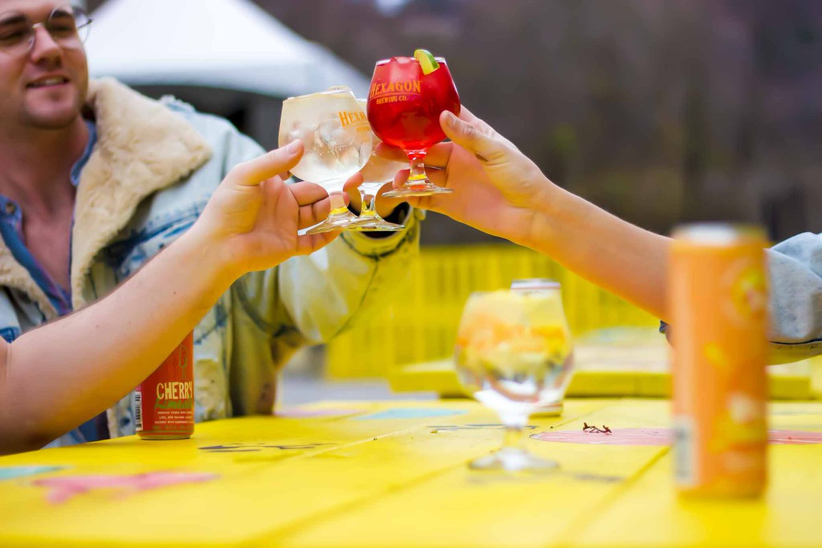 In case ya didn’t know, now you do... <a href="/FPBeverages/">Flying Panda</a> cocktails are also included in our Friday happy hour! $1 off ALL drafts 2-4pm every Friday! #knoxville #knoxrocks #cocktails #craftbeer