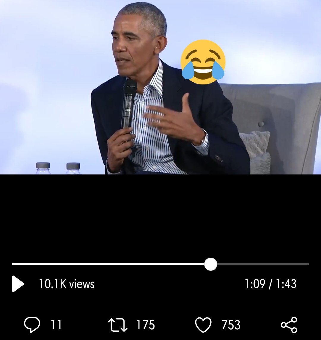 S0uConV0_'s tweet photo. @itsanicholle He out here holding babies, but showing up to the #ObamaSummit with no wedding ring on. How sway...a fraud. A complete fraud. https://t.co/Ab5QjWnhpe