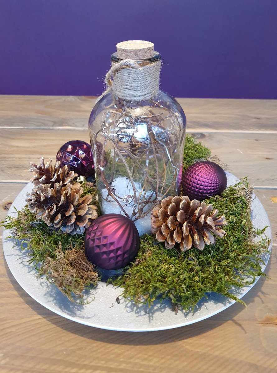 Banenbranderij's tweet photo. Wij zijn gewoon open deze maand, behalve als we Kerst vieren... en Oud &amp; Nieuw😌
24 december open tot 16:00 uur.
25 en 26 december vieren we Kerst.
31 december open tot 16:00 uur daarna vieren we Oud
1 januari vieren we Nieuw
10 januari vieren we weer feest...maar dan met jullie! https://t.co/Mpx1jNw2Tp