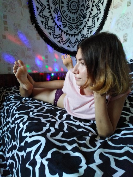 #feet #podolatria #soles #ножки #пяточки https://t.co/rlznbtRwa6<a href="/tag/feet"class="tags">#feet</a><a href="/tag/podolatria"class="tags">#podolatria</a><a href="/tag/soles"class="tags">#soles</a><a href="/tag/%D0%BD%D0%BE%D0%B6%D0%BA%D0%B8"class="tags">#ножки</a><a href="/tag/%D0%BF%D1%8F%D1%82%D0%BE%D1%87%D0%BA%D0%B8"class="tags">#пяточки</a>