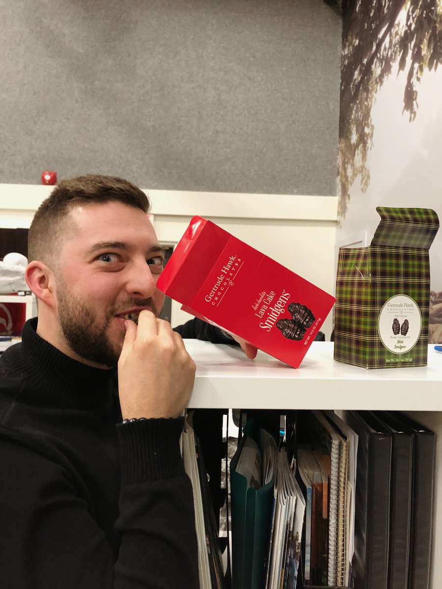 Merci à notre merveilleux client English Riding Supply pour le cadeau! 😍 On peut voir que @karlphardy a pris grand soin de son"précieux". 🍫

Thanks to our amazing client English Riding Supply for the gift! 😍Rest assured that @karlphardy took great care of his "precious". 🍫