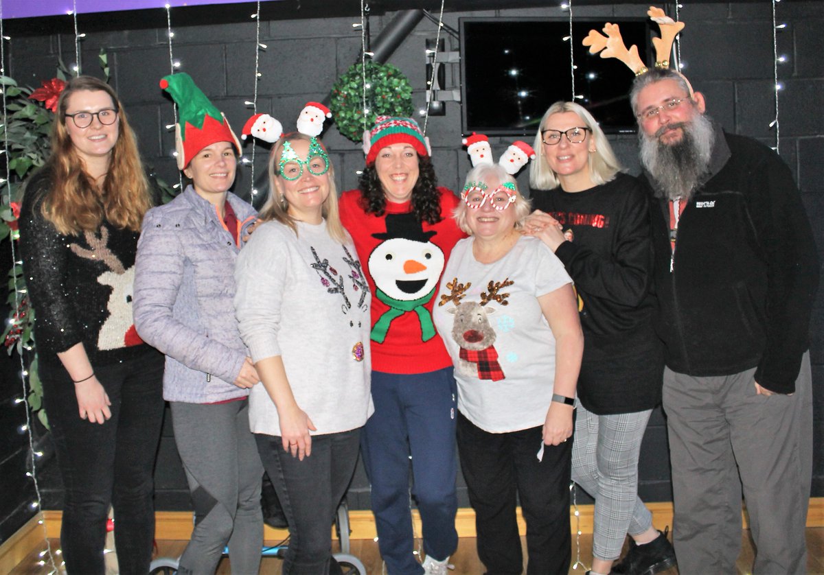 LeicsCares's tweet photo. We've not forgotten @thermofisher who went all out to support the @glebehouse1 party held @newsprings arena on Wednesday. Everyone had a fabulous time, even father Christmas #TogetherWeCan #FestiveChallenges https://t.co/avhzti7Xoc