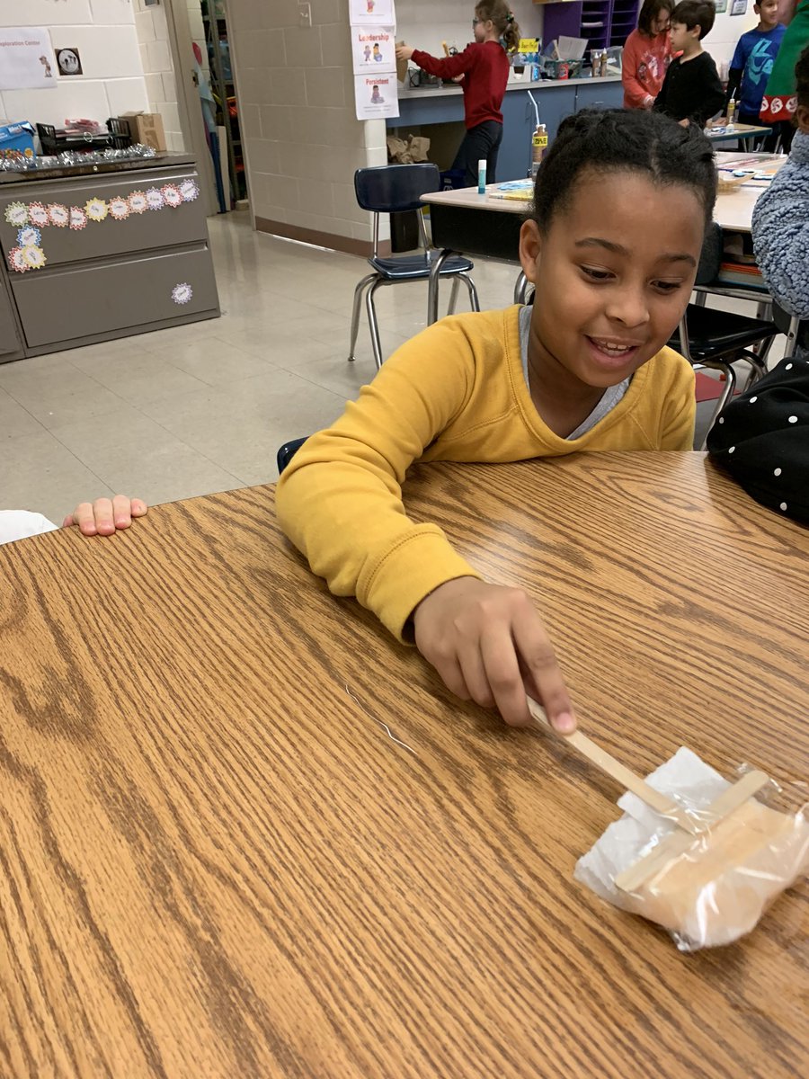 Kristin Sym- EEE Global Studies Teacher @Ridgeway (@mrssymaacps) on Twitter photo DeskMop Challenge complete! Clean desks all around <a href="/RidgewayESAACPS/">Ridgeway Elementary</a> #STEM <a href="/AACPS_K5Science/">AACPS Elementary Science Office</a> DeskMop Challenge complete! Clean desks all around <a href="/RidgewayESAACPS/">Ridgeway Elementary</a> #STEM <a href="/AACPS_K5Science/">AACPS Elementary Science Office</a>