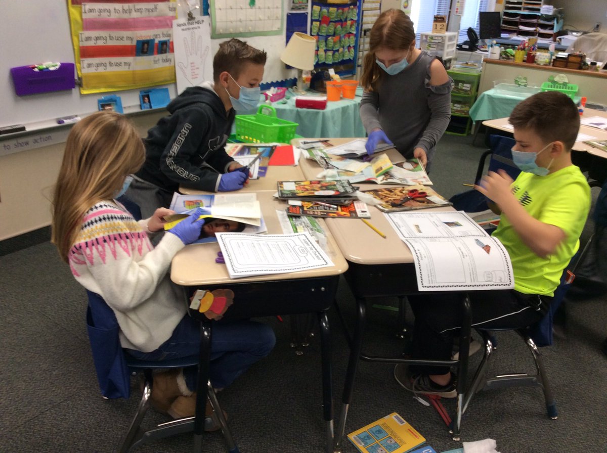 Mrs.Callahan (@callahanclass) on Twitter photo Text feature surgery! What a fun way to practice our non fiction features. <a href="/WoodbrookCCS/">Woodbrook Elementary</a> Text feature surgery! What a fun way to practice our non fiction features. <a href="/WoodbrookCCS/">Woodbrook Elementary</a>