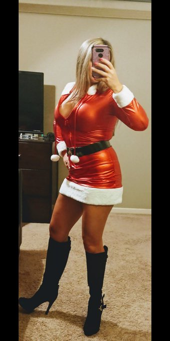 💋🇺🇸Kcfuncouple4u🇺🇸💋 - 1 pic. Have a wonderful holiday season twitterland! #NGOT @BBB888BB88 @thesexpedition @AdultBrazil2 @poccaxx75 @vtxkid @XxXCamGirlsXxX @TitsMeMore_Fan @Boobs_Planet @BoobiliciousRom @boobs_crew @BoobhunterPromo @PromoCouples @xPornTweetsx https://t.co/k9Xe5FUELm