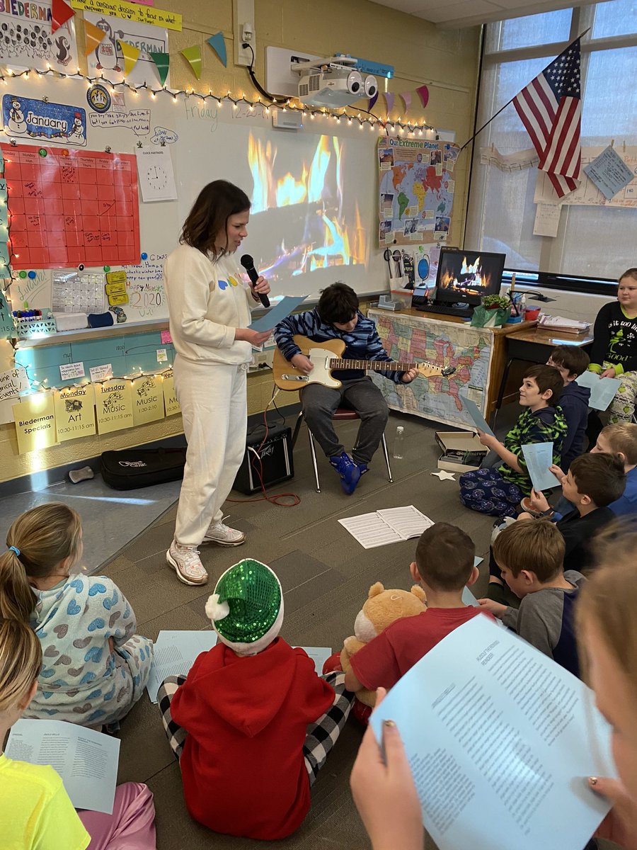 MrsB206's tweet photo. What a fun day of playing games, sing alongs, and dance performance!Thank you for making us feel special and so loved. Happy Holidays! @KParker2O4 #pattengillpride #berkleydifference https://t.co/b2kUJfsqef