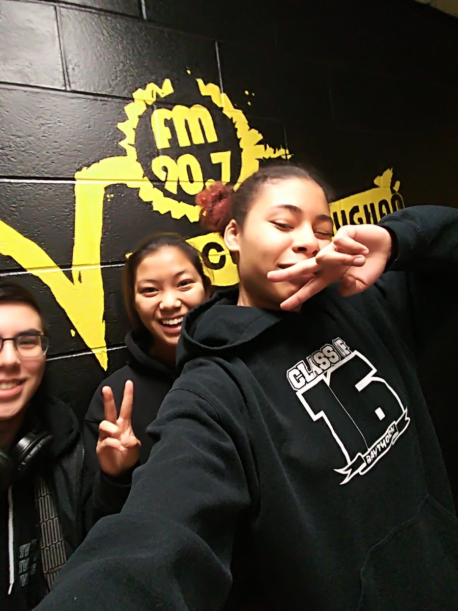 907RAVFM's tweet photo. Going on air with @thoughtheory907 and @907BeatZBuZ time to have our last show of the decade tune in now! #fridaymorning #FridayVibes https://t.co/1laBMYFywT