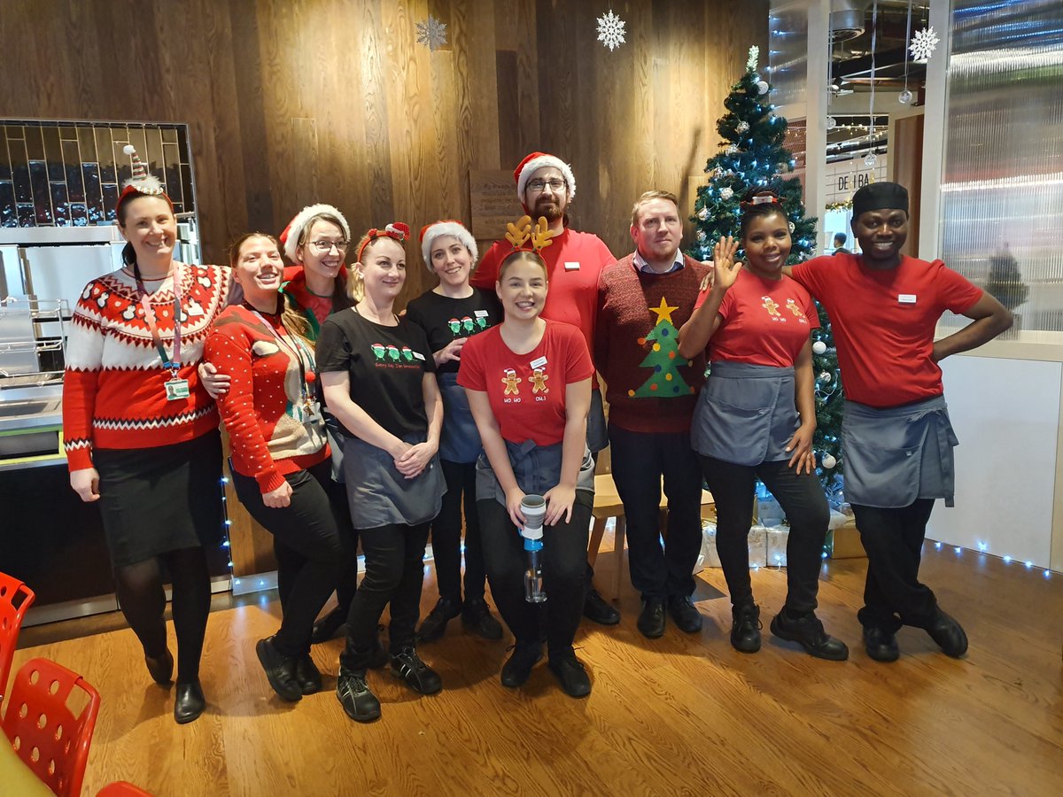 Reka Hangyal tweet media