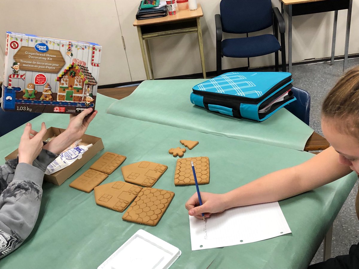 MsEsplen's tweet photo. Task #1 - Don’t eat all the candy! Task #2 - Find the surface area and volume of a gingerbread house. Note to self - Review addition with them (last pic). #mathisfun #dwp2019 https://t.co/5phfZ7iXUD