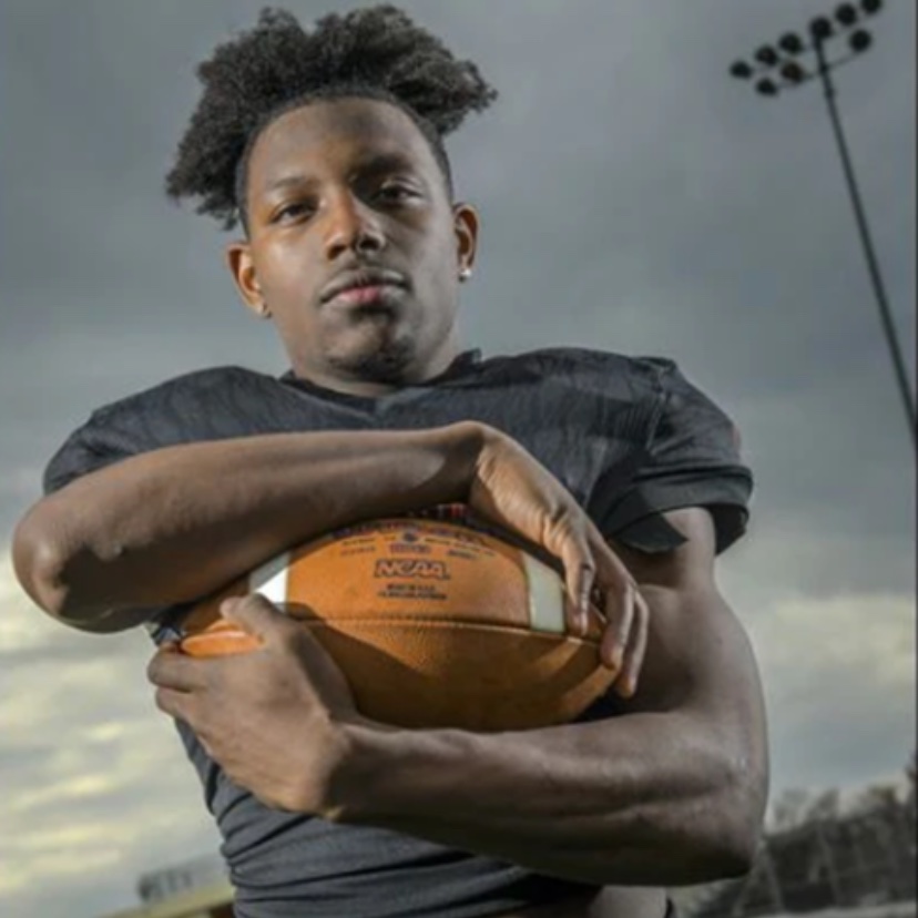 OaklandMillsFootball tweet media