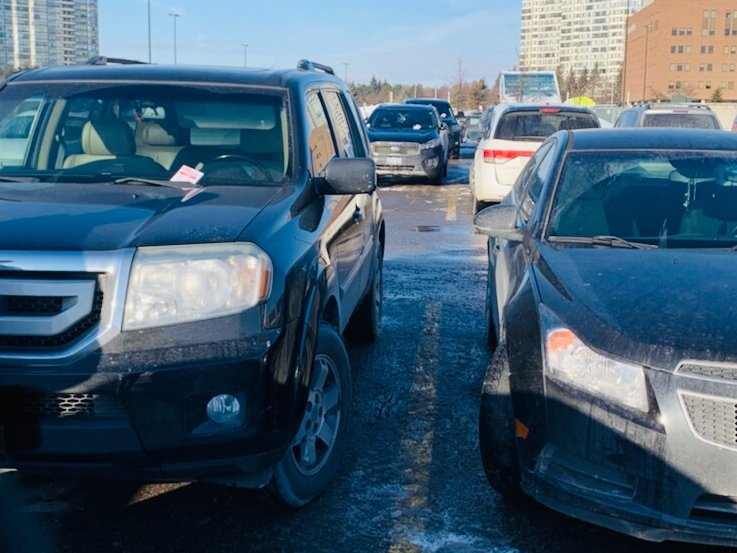 PeelPolice's tweet photo. Officers from @PeelCrimePrev services attended the Bramalea City Centre @CityBrampton to remind drivers to lock their vehicles and do not leave property in full view. As the saying goes, lock it or lose it. #asafercommunity #PRP https://t.co/Ttz28wz6dm