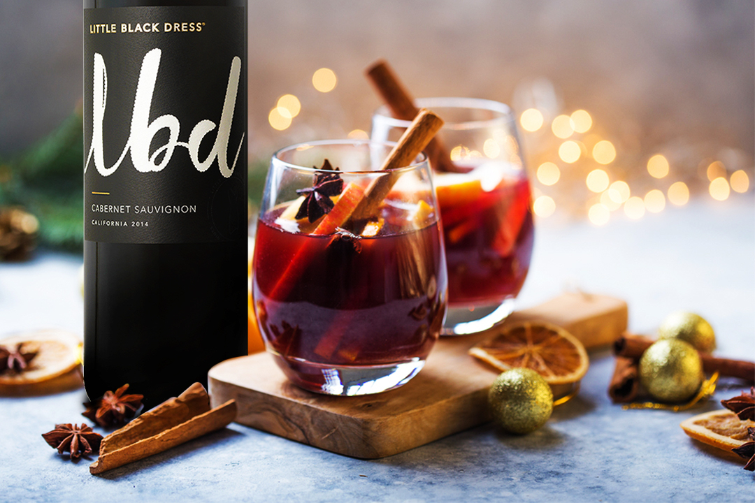 LBD_wines's tweet photo. It’s #NationalSangriaDay, which means it’s the day to break out that bottle of Cabernet Sauvignon. For a holiday friendly sangria, we like mixing up ginger ale, LBD Cabernet Sauvignon, grand marnier, orange, and pear with a cinnamon stick for sips that are fresh and festive. https://t.co/e7Sy6BVhaK