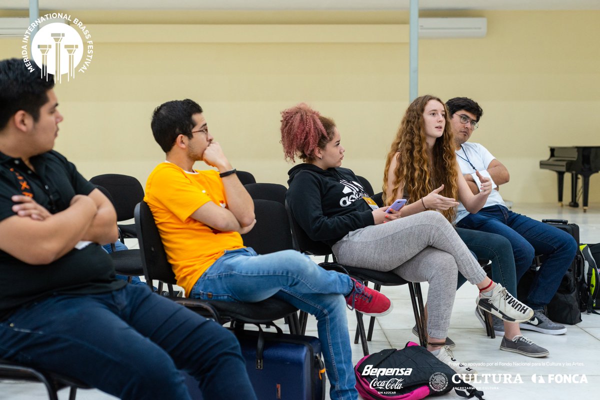 InfoMIBF's tweet photo. #Día4 ¡Las #clases cada vez se ponen más y más interesantes!

Es un todo un privilegio el poder tener a tan grandes maestros y alumnos, reunidos por una causa en común #MIBF2019

#FESTIVALDEMETALES #FONCA https://t.co/jmojgqAw9j
