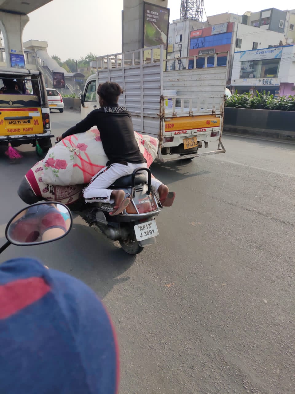 EMPv5Y3U4AAq4EN?format=jpg&name=large