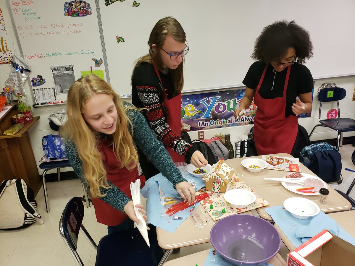 Duff_the_Coach's tweet photo. Festivus at ORMS- Gingerbread Nailed It! https://t.co/w2gvAGCrBH