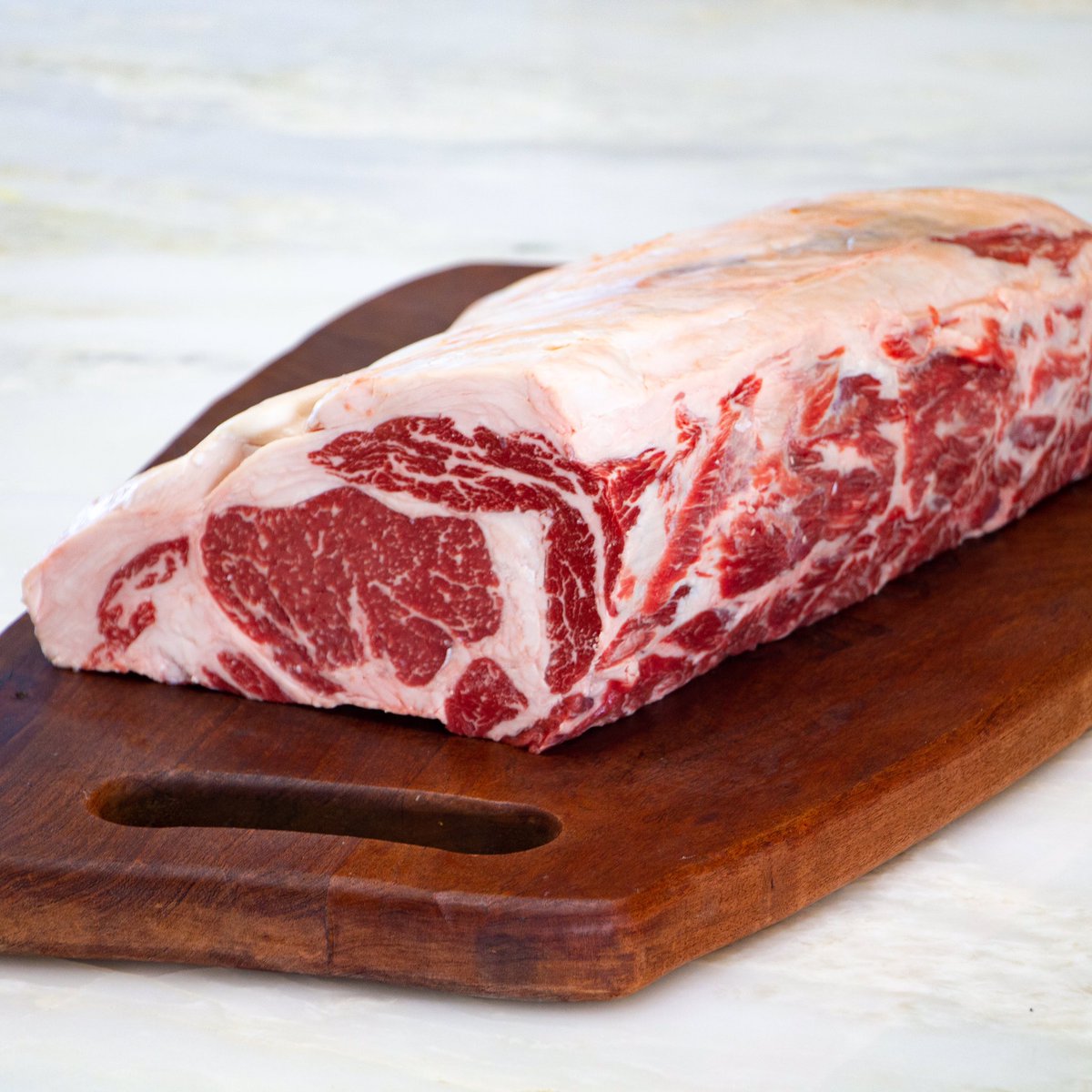 TheChorizoSM's tweet photo. Filled with rich flavor ☑️
Marbled to perfection ☑️
Perfect for the stove or grill ☑️
Get yourself a boneless #PrimeRib today!😁
🥩 Boneless Prime Rib
#PrimeCut $13.99/lb.
#ChoiceCut $12.99/lb.
☎️ (800)638-8708
🏢 36080 N. Expressway 281
📍 Edinburg, Tx.

#ChorizoDeSanManuel https://t.co/ZMMU8fgbs3