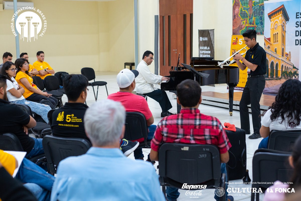 InfoMIBF's tweet photo. #Día4 Muy orgullosos de los alumnos MIBF quienes el día de ayer dierón un recital ¡extraordinario! 

No se pierdan ningún detalle de nuestra cartelera visitando nuestra pagina web: https://t.co/w70RR9khOk.

#MIBF2019 #FESTIVALDEMETALES #FONCA https://t.co/nHn5mGPQLU