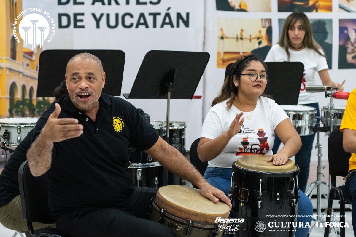 InfoMIBF's tweet photo. #Día4 Muy orgullosos de los alumnos MIBF quienes el día de ayer dierón un recital ¡extraordinario! 

No se pierdan ningún detalle de nuestra cartelera visitando nuestra pagina web: https://t.co/w70RR9khOk.

#MIBF2019 #FESTIVALDEMETALES #FONCA https://t.co/nHn5mGPQLU