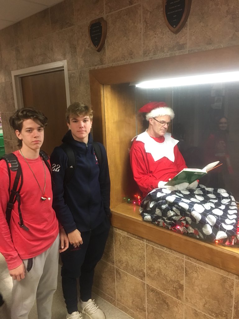 sports_unified's tweet photo. Elf reading The Grinch here at Iroquois! #chiefelf https://t.co/EwVP8rsHc3