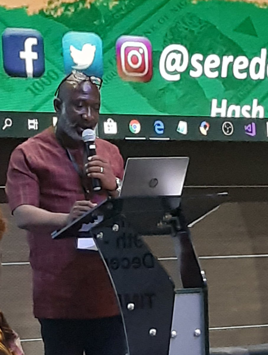 Ekeneodigwe's tweet photo. 2\2
* Within one year to conclude the pre-feasibility study of gas pipeline and hospital projects.
* SEREDEC to partner with investors set up an innovation centre for providing technical innovation for SE entrepreneurs.
#SEES4 #EkweNdigbo https://t.co/oZTHRKQ6ei