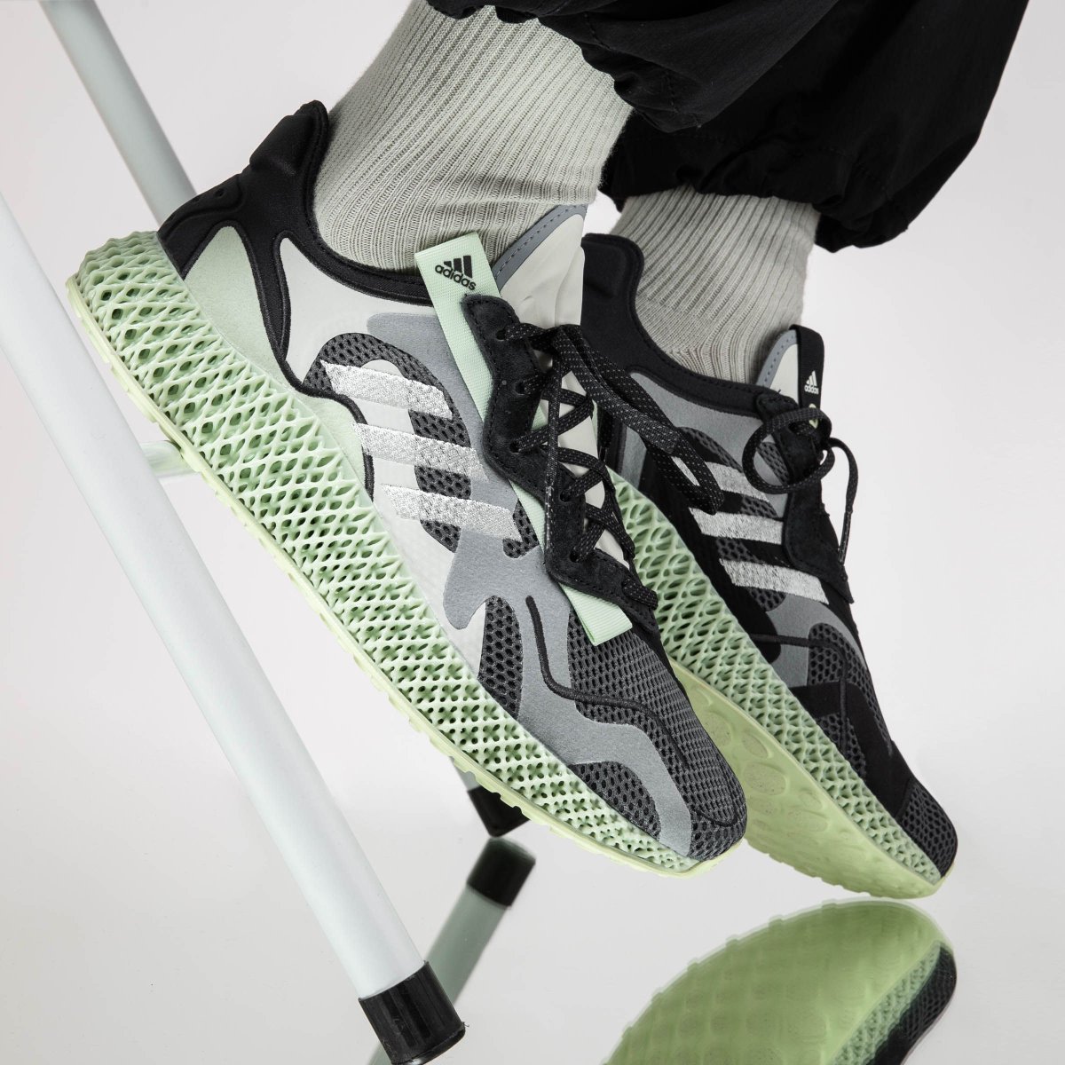 consortium 4d runner