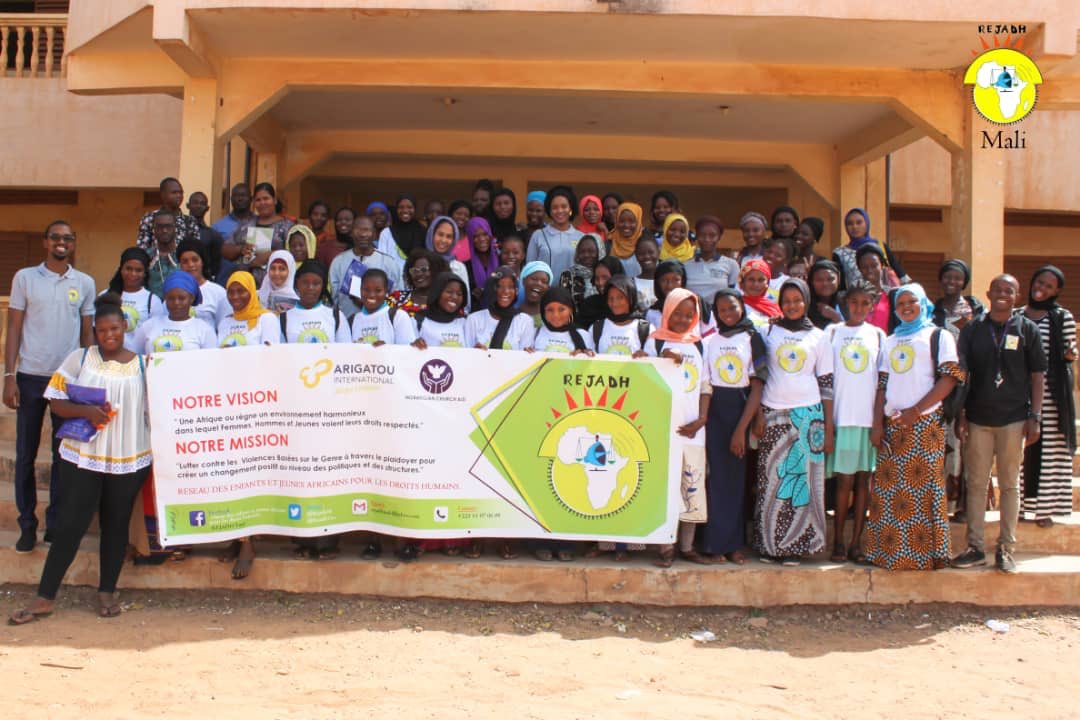 RejadhM's tweet photo. #stop au #VBG en milieu scolaire 
#REJADHMALI 
S’engage à éliminer tout les formes de violences en milieu scolaire 
@DickoHaoua @ONUFemmesMghrb @unicefmali @ACSeland https://t.co/bnKbP8JWqZ