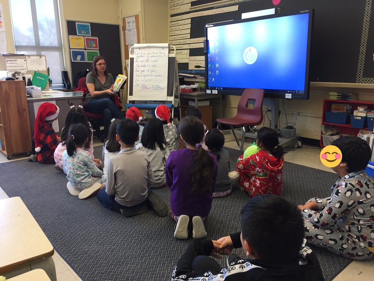 mstangfaywood's tweet photo. Continuing Finch’s Holiday Read-Aloud tradition where students listen to different stories read aloud while enjoying chocolate milk and cookies! @FinchPublic #holidayspirit #literacy #richliterature #schoolspirit https://t.co/J57FsYNUI7