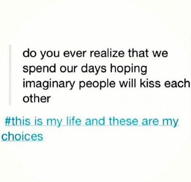 FeliceStevens1's tweet photo. I’m feeling so seen. This is my life. #imaginarycharacters #bookboyfriendsarereal #booklife #readinglife https://t.co/2L48wgMCQX https://t.co/G2jn6My9Uc