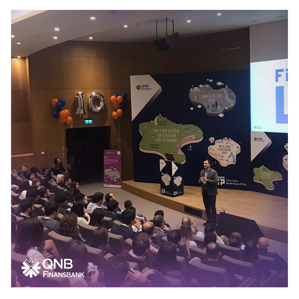 qnbturkiyeik's tweet photo. Finans Up'lılar 10. yılını böyle kutlar! Yeni üyelere merhaba dediğimiz, mezun üyelerimizle buluştuğumuz Finans Up 10. Dönem Welcome & Alumni Networking etkinliğimiz eğlence ile devam ediyor! #FinansUp https://t.co/0pQkLcyi7J