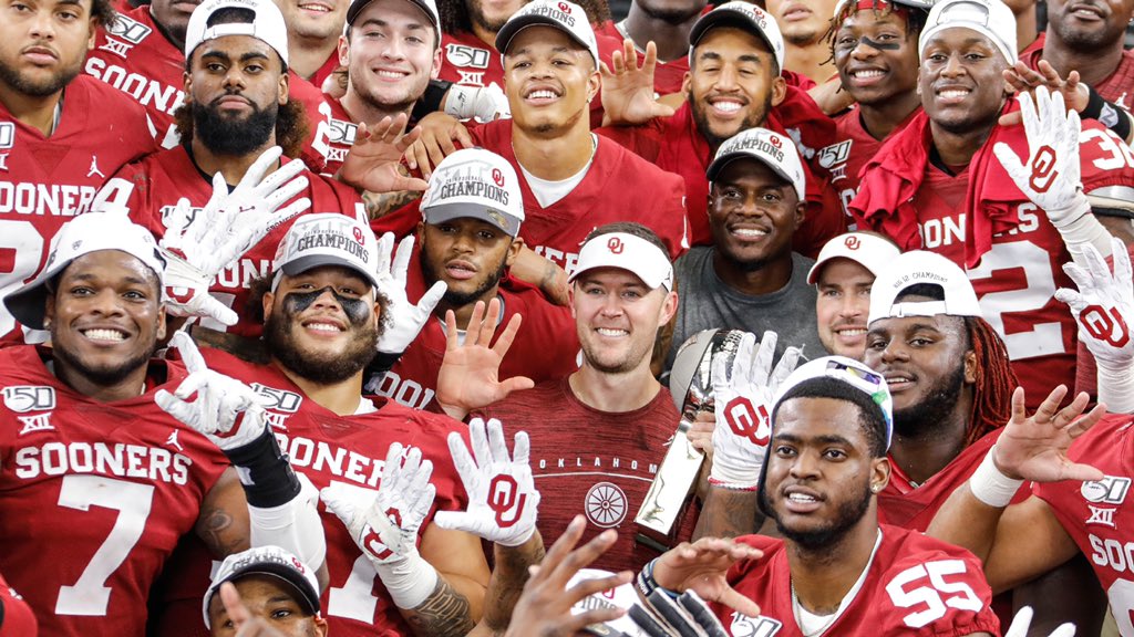 AydenVisage99's tweet photo. Thank you @OU_Football and @OU_CoachB for offering me a PWO to OU!  #BoomerSooner @806hssc @simplyCoachO @FootballLCP https://t.co/pU5pJWFhvM