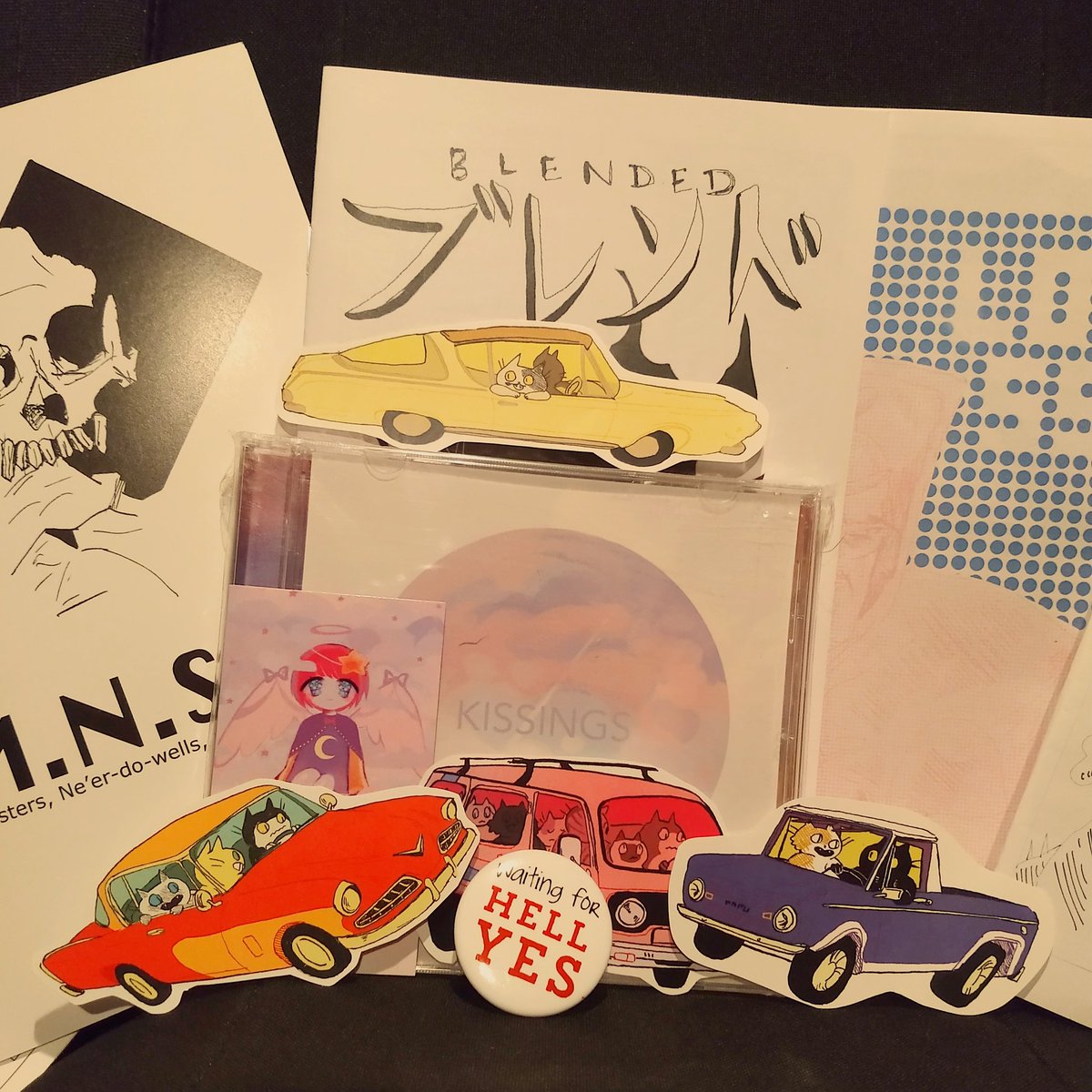 Erhead520's tweet photo. I would have to say my #mainstreetday activities last weekend were a success. Went to #zinefest in #orlando and got some great finds! #shoplocal #basicincome #11thPrincipleConsent https://t.co/yTjof1F4k6