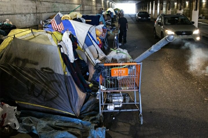 Please support my GoFundMe campaign: In desperate need of toothpaste and tooth brushes to hand out to the homeless gofundme.com/f/1twovh1h1c?s… <a href="/gofundme/">GoFundMe</a>