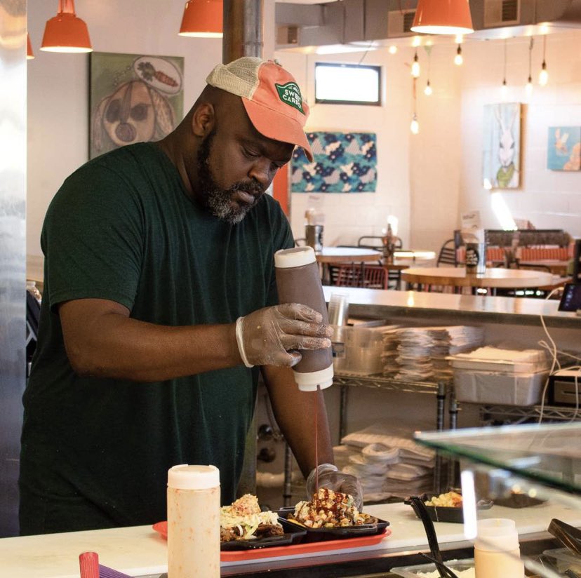 We're diggin' the concentration put into that drizzle 😎