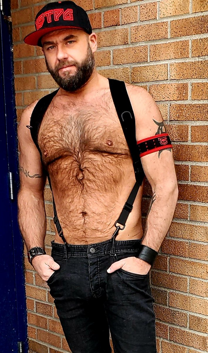 jaxhammerxxx's tweet photo. God I love @nastypig #nastypig #pigoftheweek #hotguy #furry #gay #gayguy #gaydaddy #pornstar #hairychest #gayfur #daddybear #FridayMotivation #TGIF  #FridayThoughts #FridayVibes #FridayFeeling https://t.co/r1imThVzcK