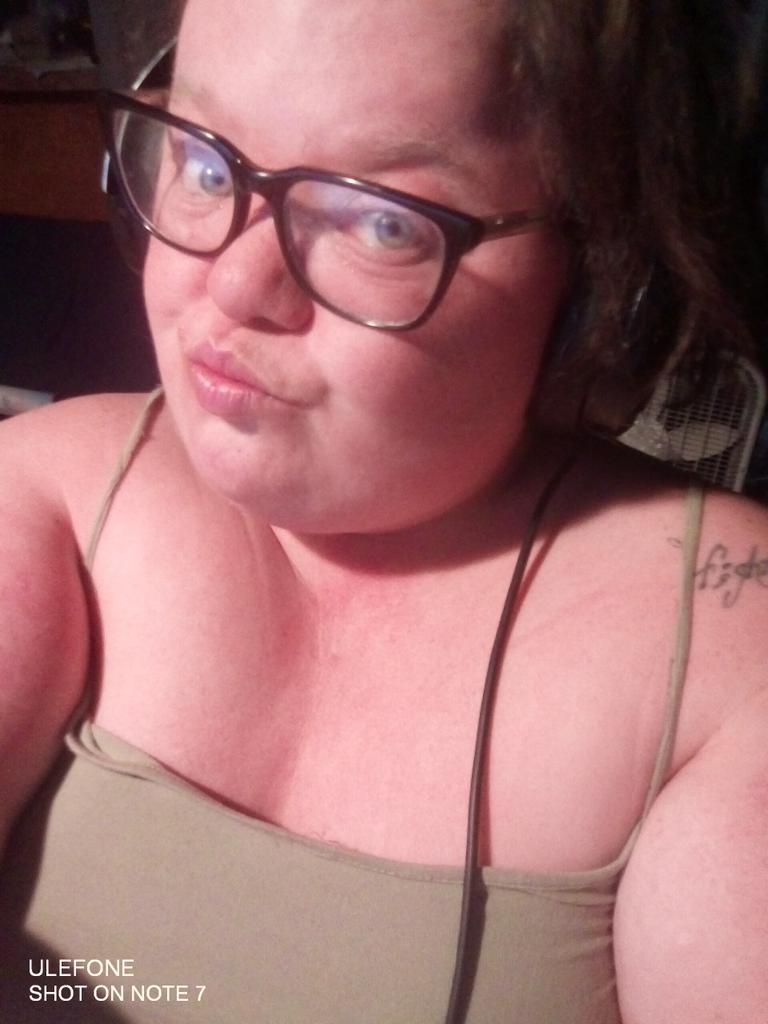 dyken_jeanette's tweet photo. Hi everyone I am try again be good . So now to fruture stop my addicted so day #1dayclean https://t.co/mhZGtwfOn3