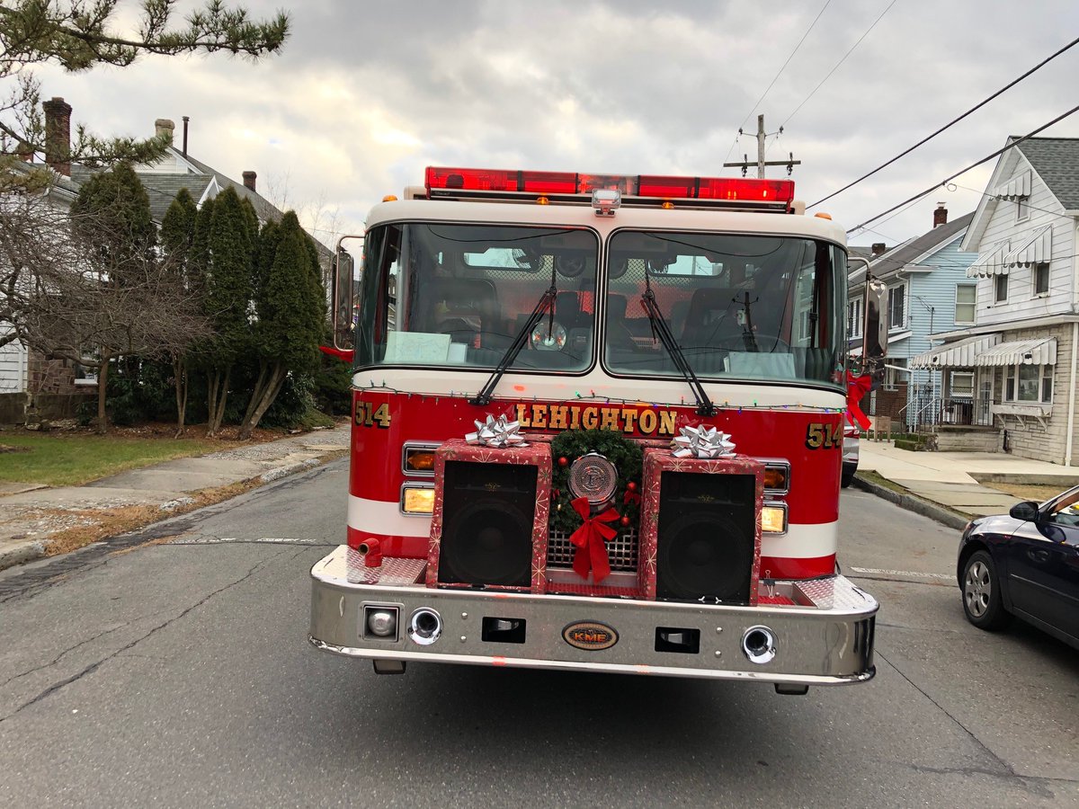 KMEFire's tweet photo. How does your department celebrate Christmas? Lehighton Fire Department, PA, and Santa visits home in the community and also carols around the town. What are your department's holiday traditions? Please share them here and Merry Christmas! #kmefire #kmeworks4u #kmepride https://t.co/lj5tpcrAG7