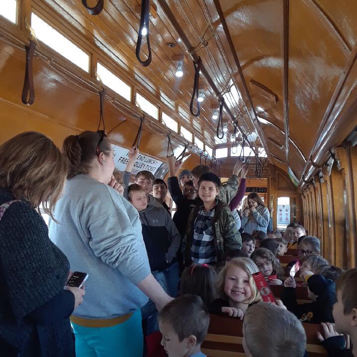 LoopTrolley's tweet photo. Excited to share the day yesterday with 60 students from #strainjapan school. You kids are amazing! https://t.co/qAcTlOqnR1