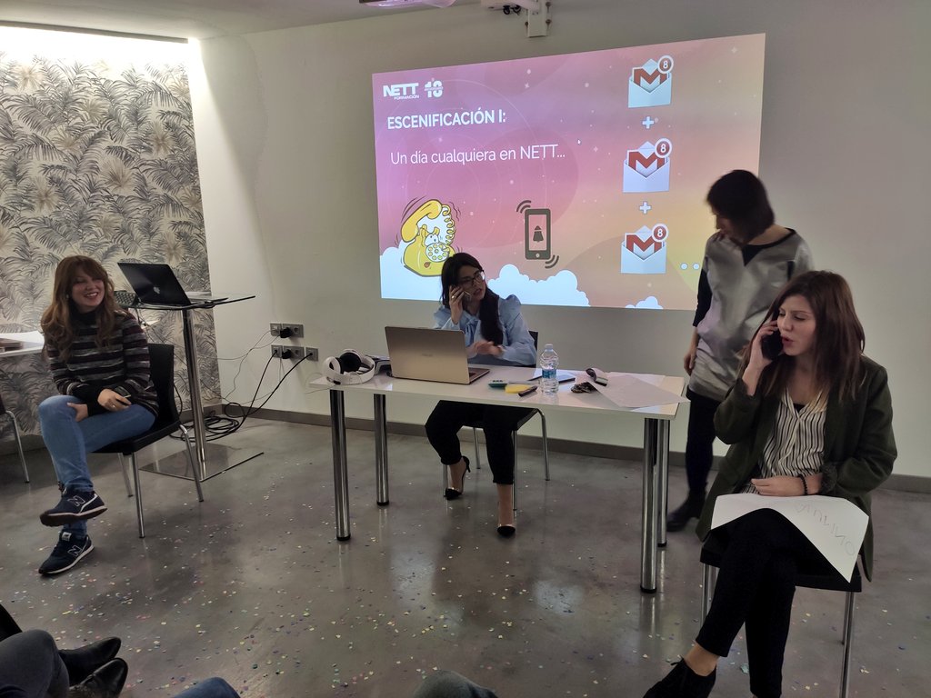NettDigital's tweet photo. ¡Grandes momentos los vividos esta mañana! Donde se han presentado cada uno de los equipos que forman el #NETTeam #Orientadoras #Administracion #IT #Docentes #Marketing ¡Y seguimos celebrando! #18AñosCumpliendoSueñosContigo #AniversarioNETT #MasterMPD #MasterTGD https://t.co/ZhTuP6VdAM