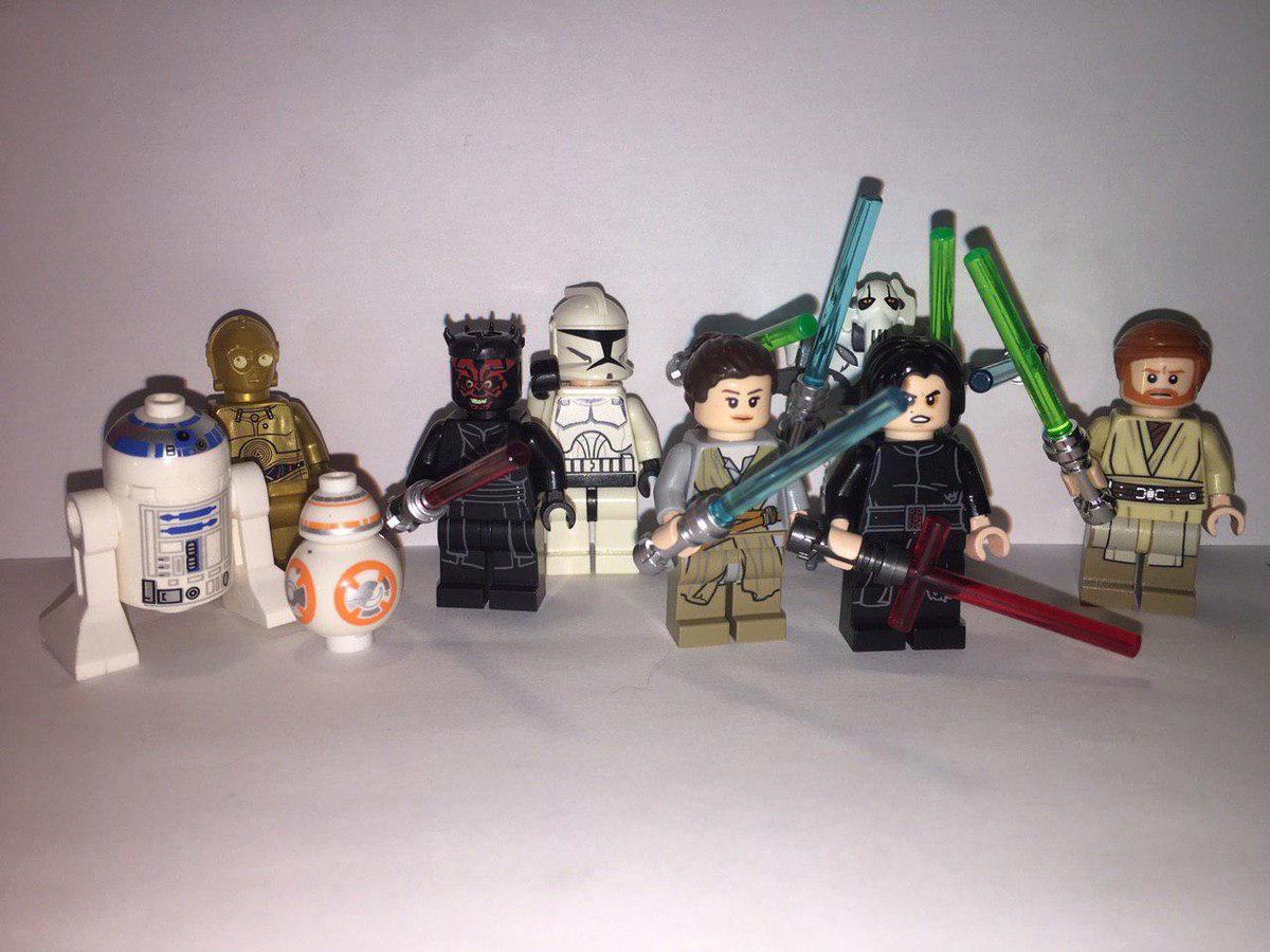 midnitewolf139's tweet photo. #25DaysofLego: Day 20: Star Wars #StarWars #Lego #AFOL
Honestly, I wasn’t a huge Star Wars fan growing up, my thing was more into Star Trek. However, I did enjoy the movies. I didn’t think the prequels were all that bad, at least some of the factors from them—1/6 https://t.co/NBh1Vs2Vic