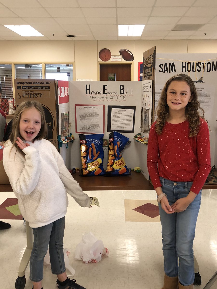 MrsWalker_RRISD's tweet photo. It was a fun day at @HerringtonRRISD! We escaped the Hanukkah inspired escape room, presented our project-based learning exhibits, had a surprise pizza party, and ended the day with STEM activities. Happy Holidays everyone! #STEM #escaperoom #fourthgrade https://t.co/WVt8gmFQ3R