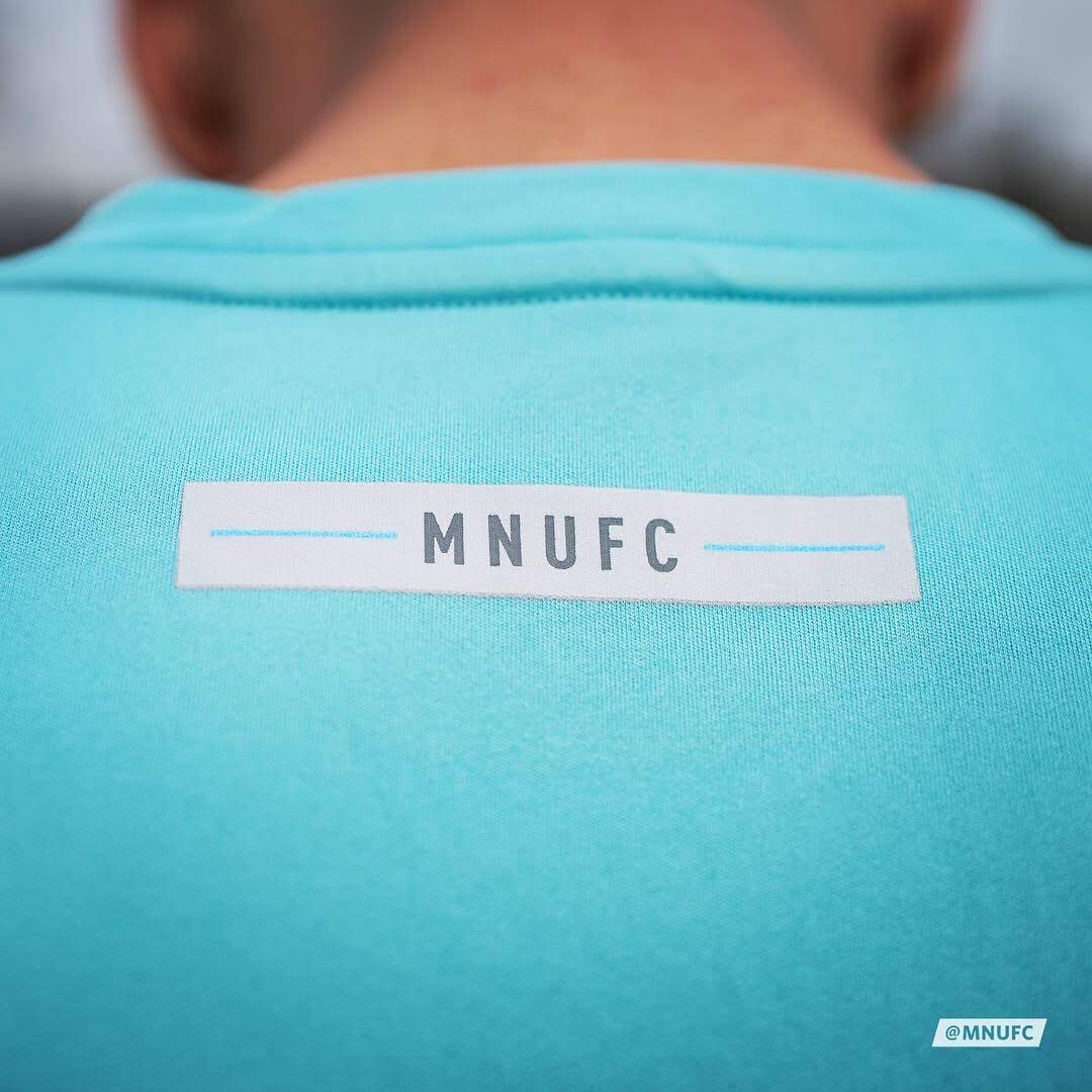 For The Oceans

RT &amp; follow for a chance to win a <a href="/parleyforoceans/">Parley</a> jersey