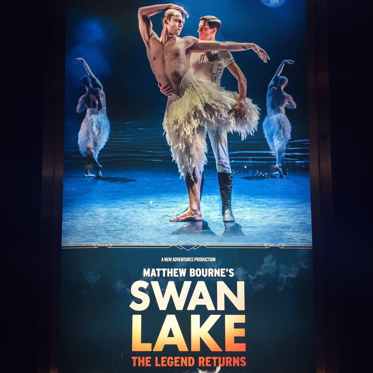 Marcus T Thomas Last Night I Witnessed The Contemporary Swan Lake By Matthew Bourne It Was Incredible Powerful And Helmed By A Cast Of Male Swans Brilliant Artistry Masterfully Executed