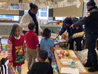 cfdlocal788's tweet photo. Members of Camden Fire Department's Engine 11 spreading Holiday Cheer https://t.co/lKe27dPjzH