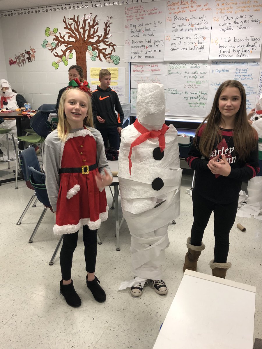 MissJThinks's tweet photo. 5M had a great day and a wonderful holiday party-THANK YOU to our supportive parents for putting it together!! Have a restful break and enjoy your time with loved ones!!! #MessyMarceaus ☃️🎄❄️ https://t.co/kbSIcARhTa