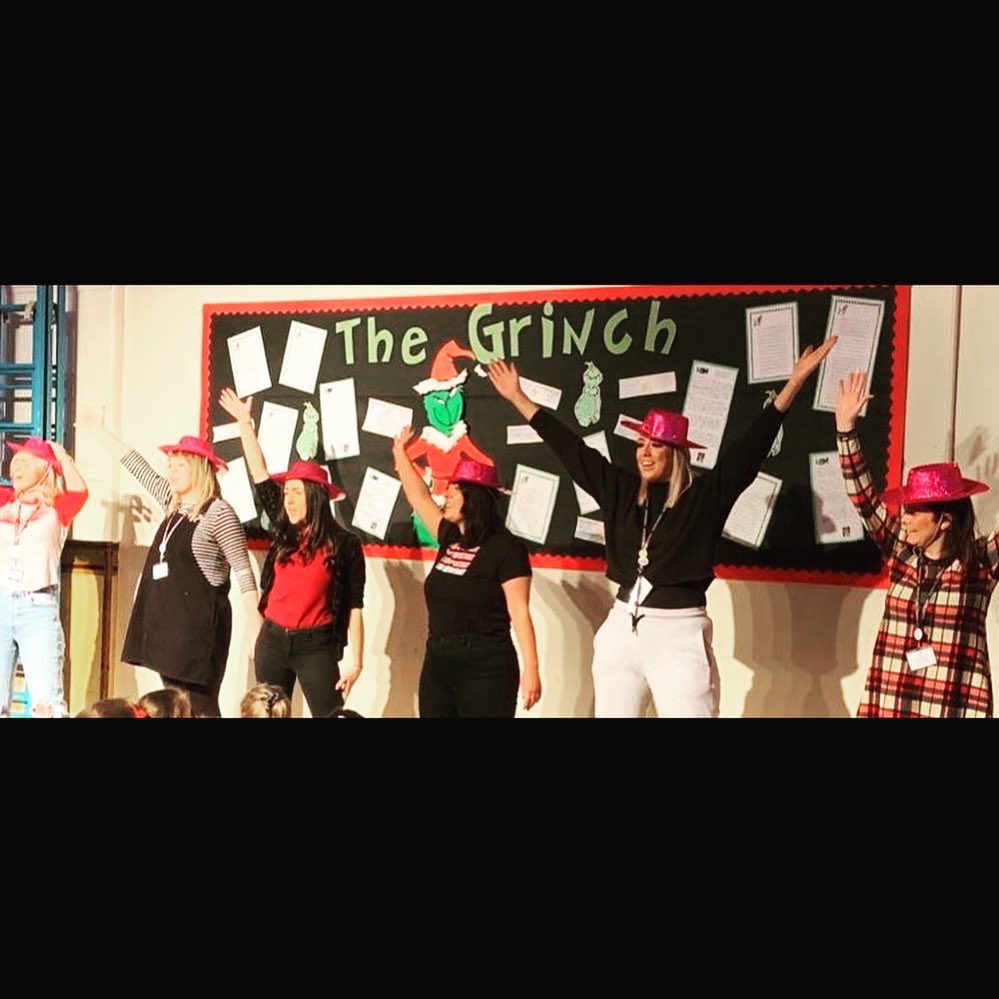Lizmck_tweets's tweet photo. I couldn’t be more proud and privileged to work at such an amazing place @Waterprimary and with such amazing people. Merry Christmas everyone 🎄 #theykeepmegoing https://t.co/cQwQ0lZfL4