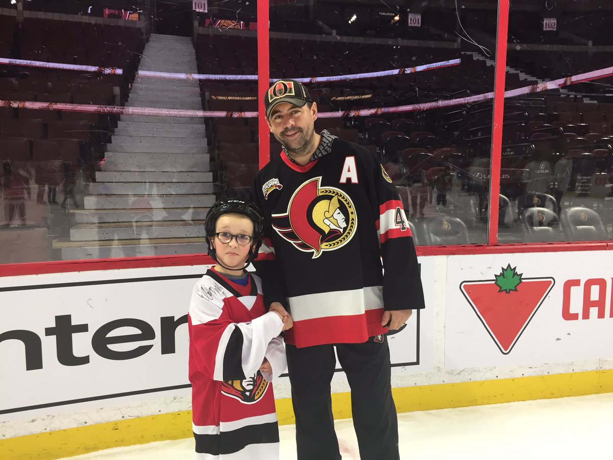 msoneilsnews's tweet photo. Skating at the CTC today with the Sens! https://t.co/ZLykexsxIb