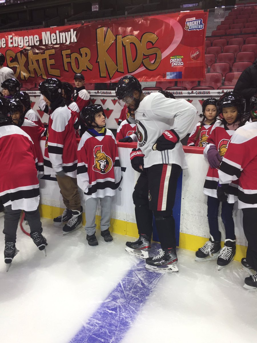 msoneilsnews's tweet photo. Skating at the CTC today with the Sens! https://t.co/ZLykexsxIb