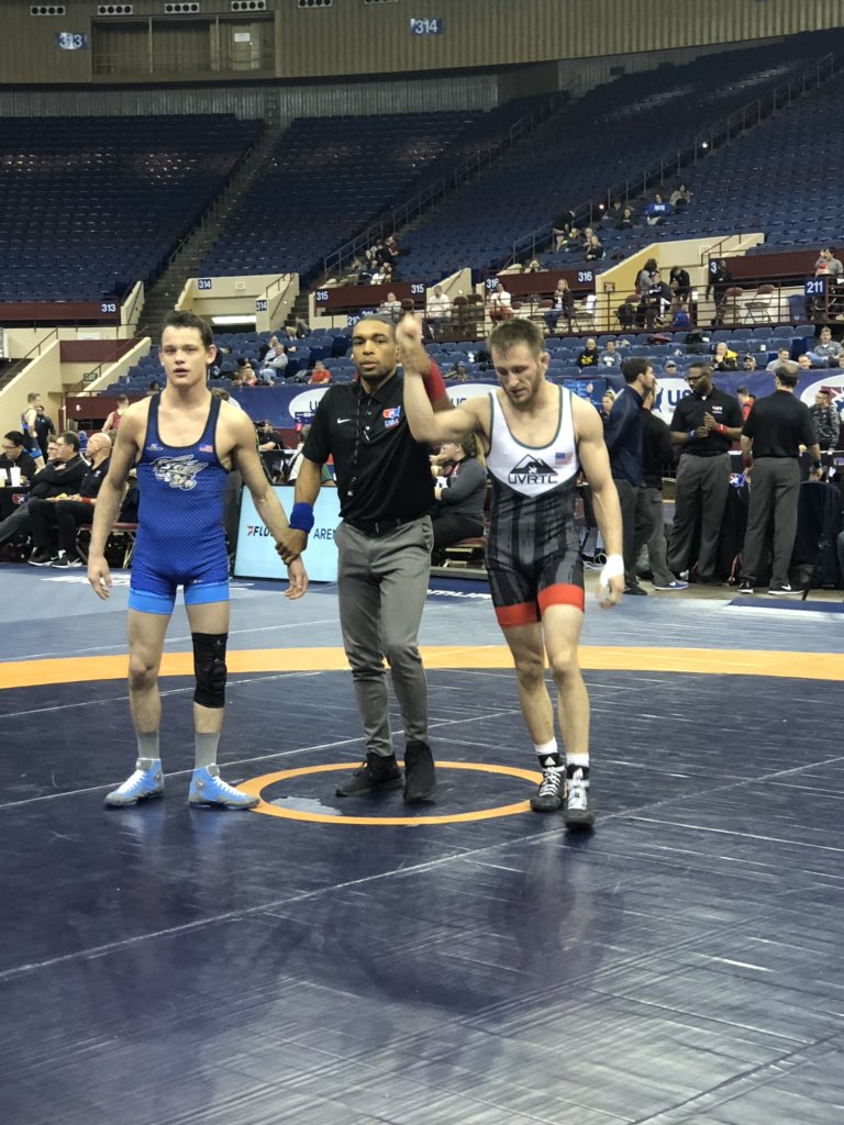 Gregerson with a tech fall over #7 Koontz  #UsOpen